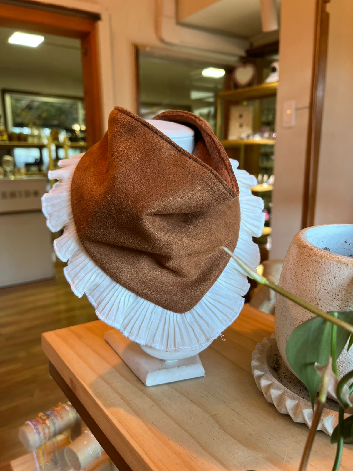 Cuello plisado blanco niña
