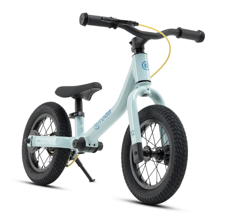 Bicicleta RODA Pro 12 v4